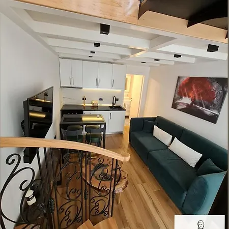 Maison d'hôtes Bujtina Gjyshi Ilo 4*