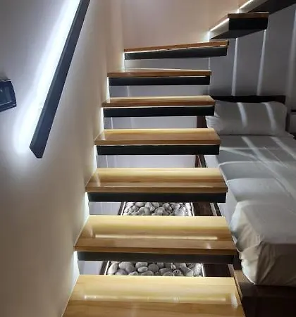 Bujtina Gjyshi Ilo 4* Tushemisht