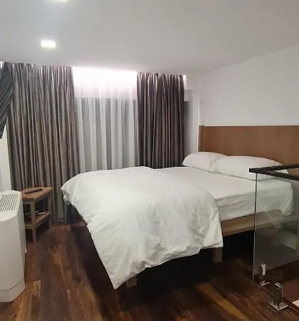 Guest house Bujtina Gjyshi Ilo *