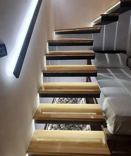 Bujtina Gjyshi Ilo 4* Tushemisht